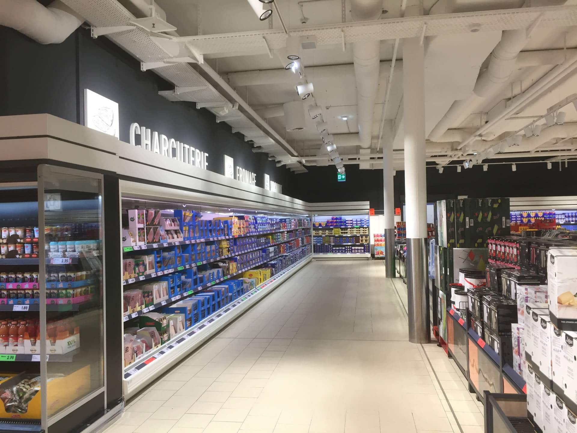 amenagement inerieur lidl a lausanne